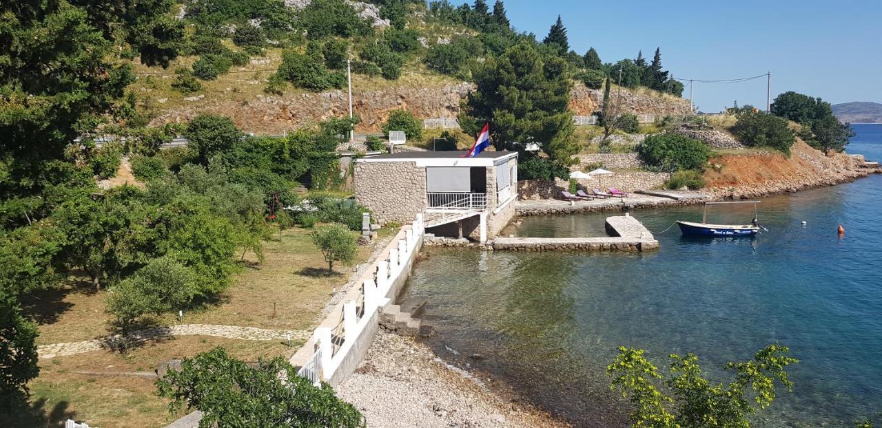Kuca Za Odmor Jelena Villa Starigrad Paklenica Exterior foto