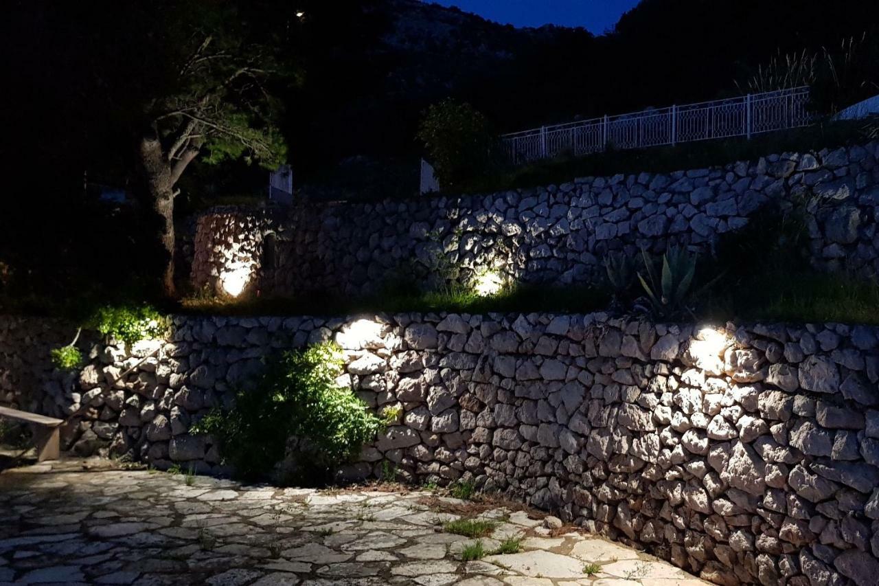 Kuca Za Odmor Jelena Villa Starigrad Paklenica Exterior foto